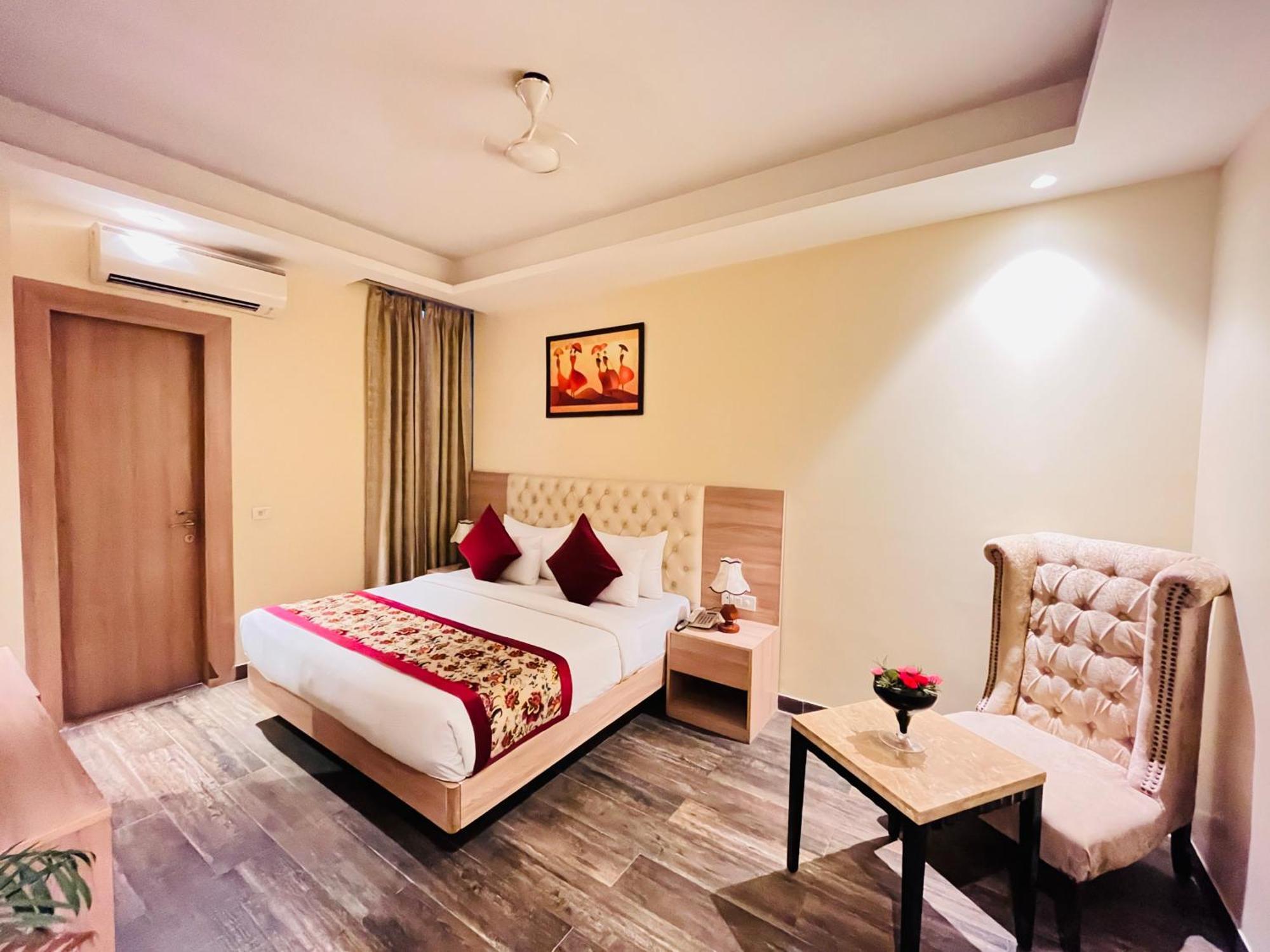 Hotel Banz Near Indira Gandhi Airport Delhi New Delhi Exterior photo