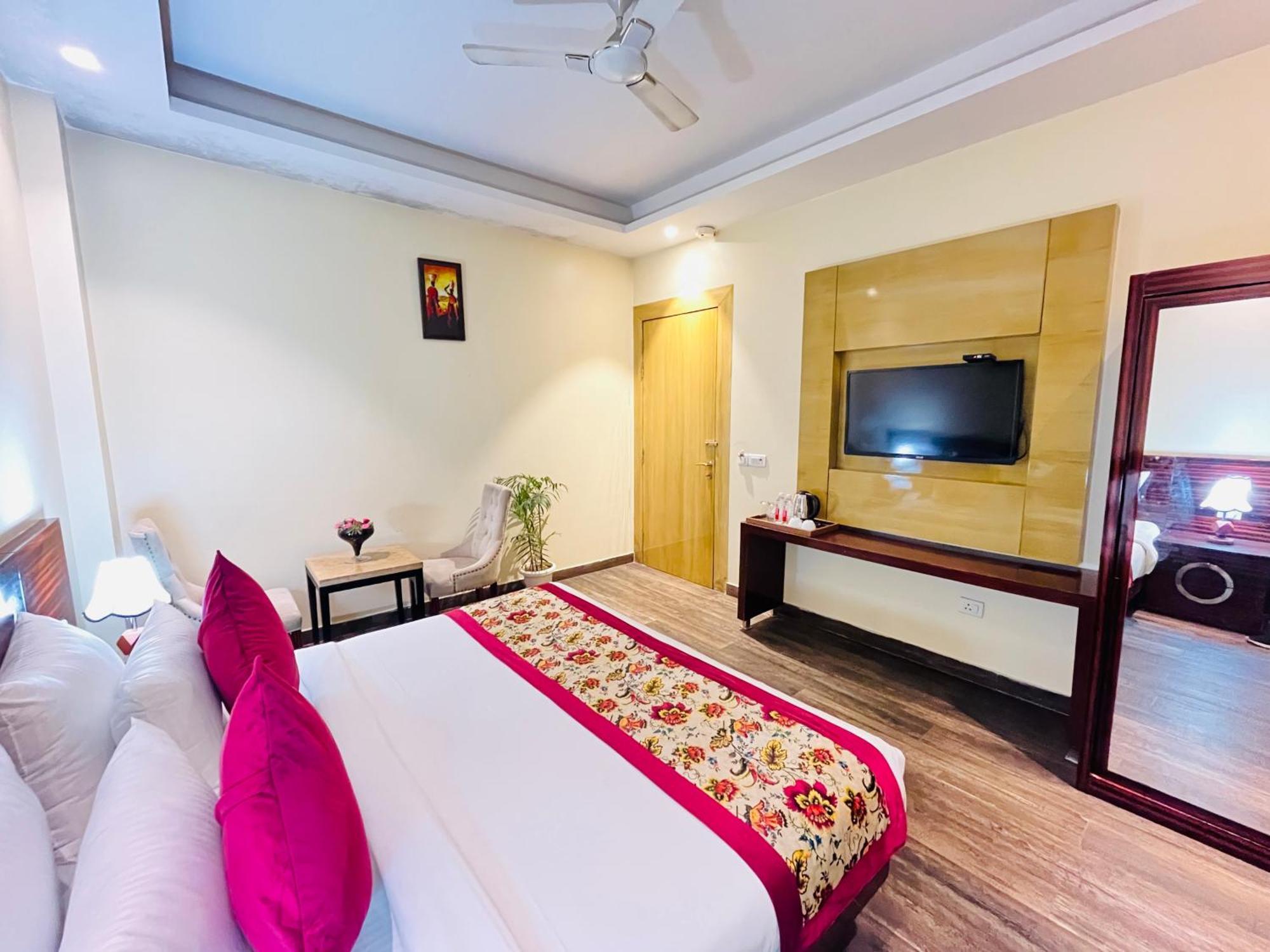 Hotel Banz Near Indira Gandhi Airport Delhi New Delhi Exterior photo